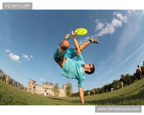 深圳飞盘队与武汉飞盘队速度对决赛后复盘分析与总结 深圳飞盘队与武汉飞盘队速度对决赛后复盘分析与总结