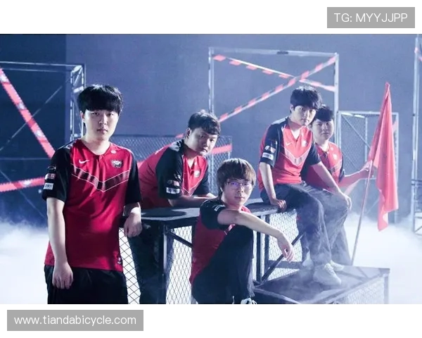 聚焦DOTA2JDG战队的比赛经验与策略分享探讨