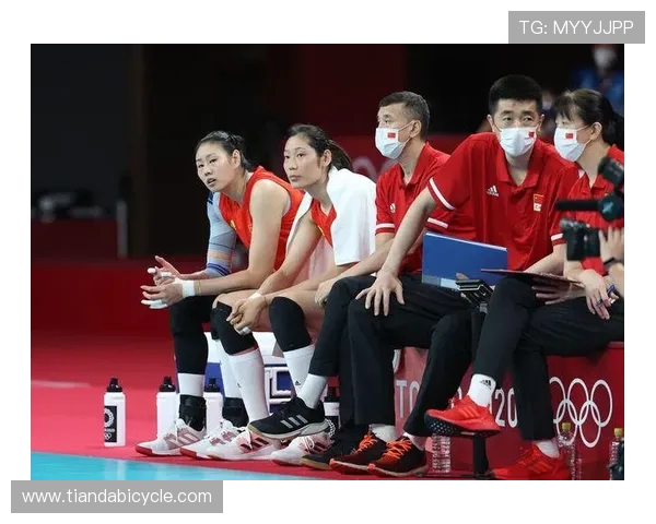 重庆排球队与北京排球队赛后状态分析与复盘总结