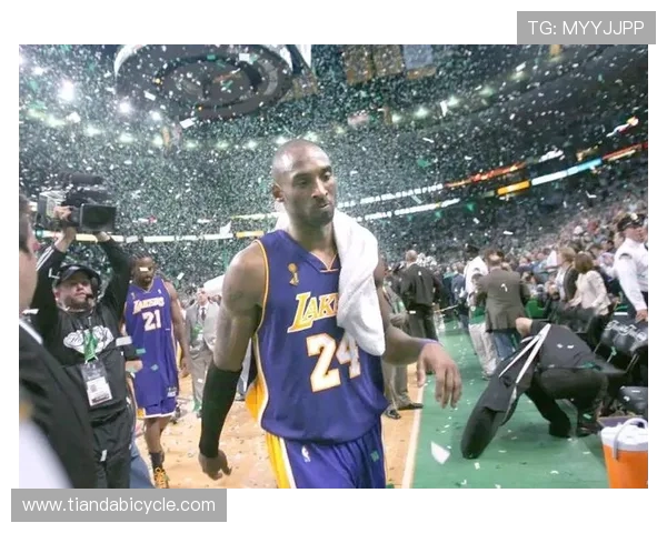 2006年NBA总决赛经典对决火箭队与热火队精彩录像回顾