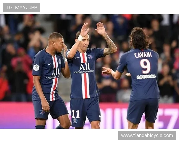 巴黎圣曼与利物浦积分对比分析及近期表现评估