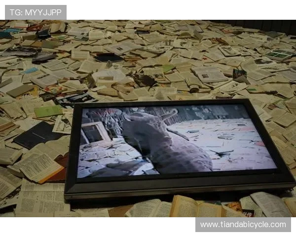 徐昕的艺术之路：从创作到影响力的全面探索与反思