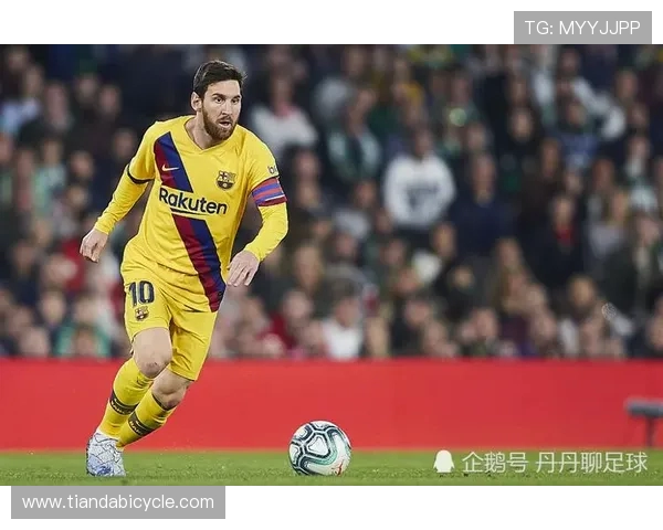 河床与小保加的较量谁能在足球场上笑到最后