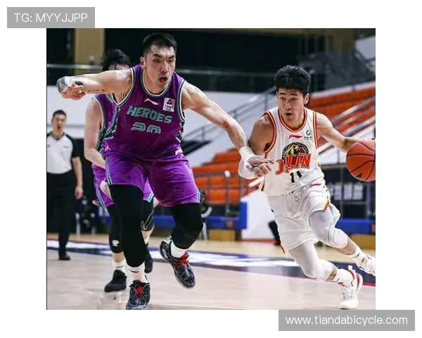 波尔蒂与法伦斯激战正酣球迷期待精彩对决与胜负悬念