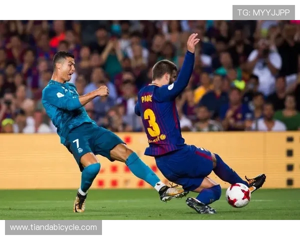 皇马与巴萨激战正酣精彩直播尽在此刻不容错过