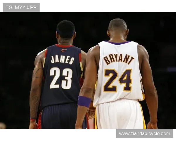 科比与詹姆斯后仰对决的传奇时刻与篮球艺术的完美结合