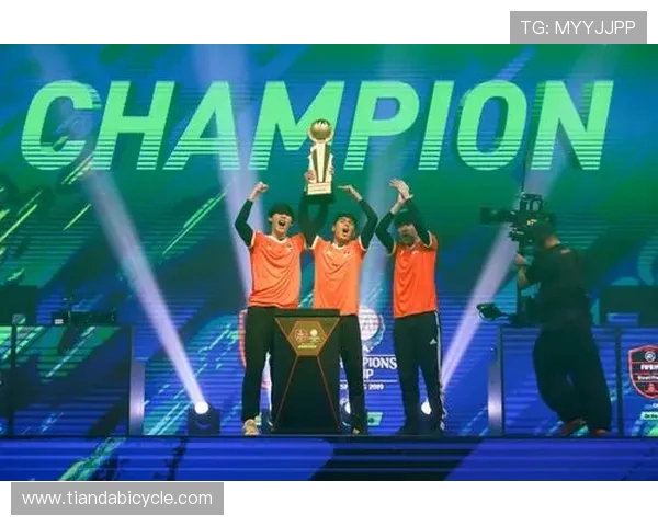 上海足球队的节奏探秘：从历史到未来的精彩旅程