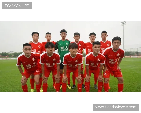 北京足球队战术解析与表现评估大满贯点评全景回顾