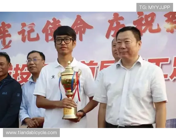 深圳羽毛球队个人能力排行榜第九名彰显实力与潜力的双重挑战 深圳羽毛球队个人能力排行榜第九名彰显实力与潜力的双重挑战