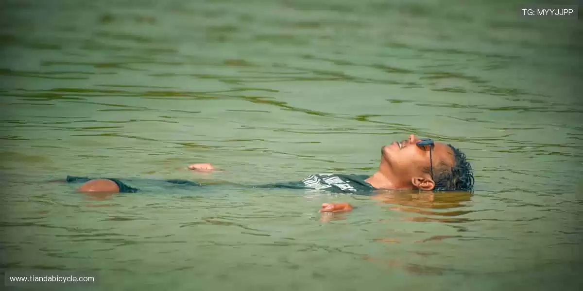 🎮互动直播，弹幕狂欢让观赛更有温度！💬